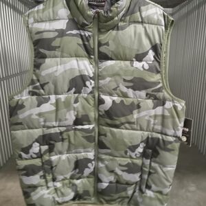 Swiss Tech Gray Puffer Vest